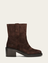Women's Chocolate Kate Short Inside Zip Boot Chocolate