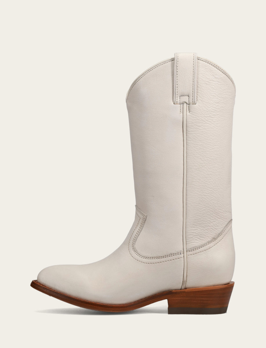 Billy Pull On Boot White