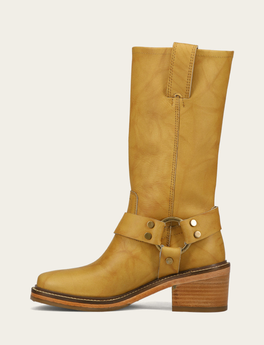 Women's Banana Kate Harness Boots Banana