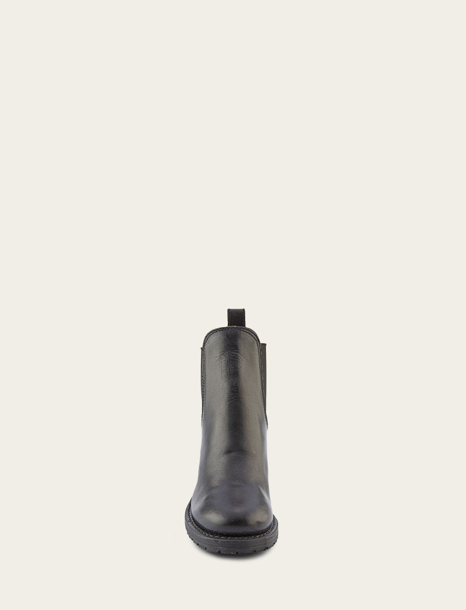 Women's Black Sabrina Chelsea Boots Black