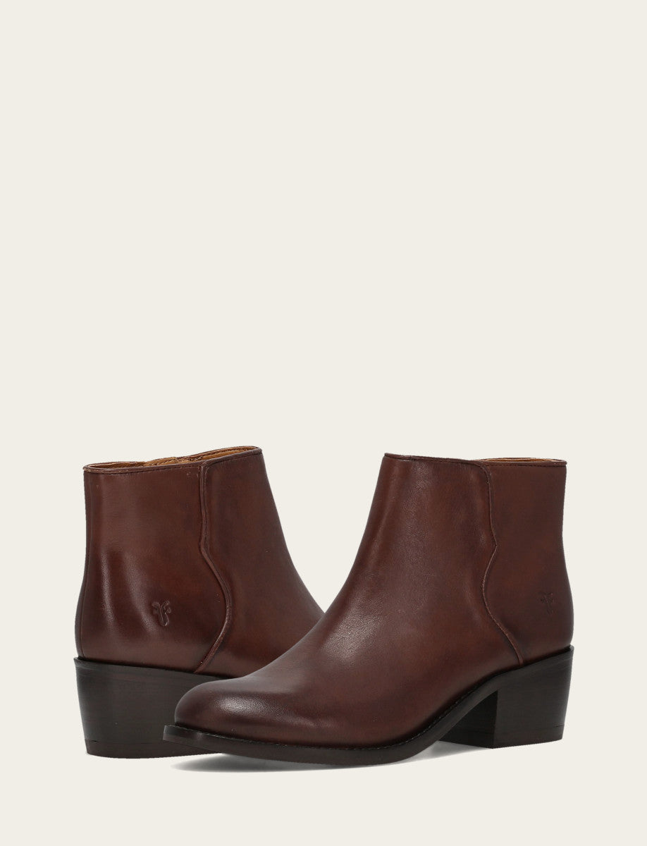 Women's Saddle Carson 2 Piping Booties Saddle