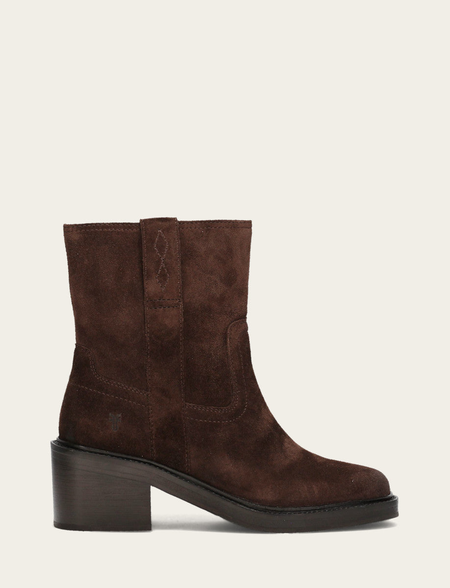 Women's Chocolate Kate Short Inside Zip Boot Chocolate