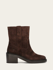 Women's Chocolate Kate Short Inside Zip Boot Chocolate