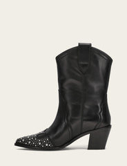 Women's Black Sara Wingtip Stud Boot Black