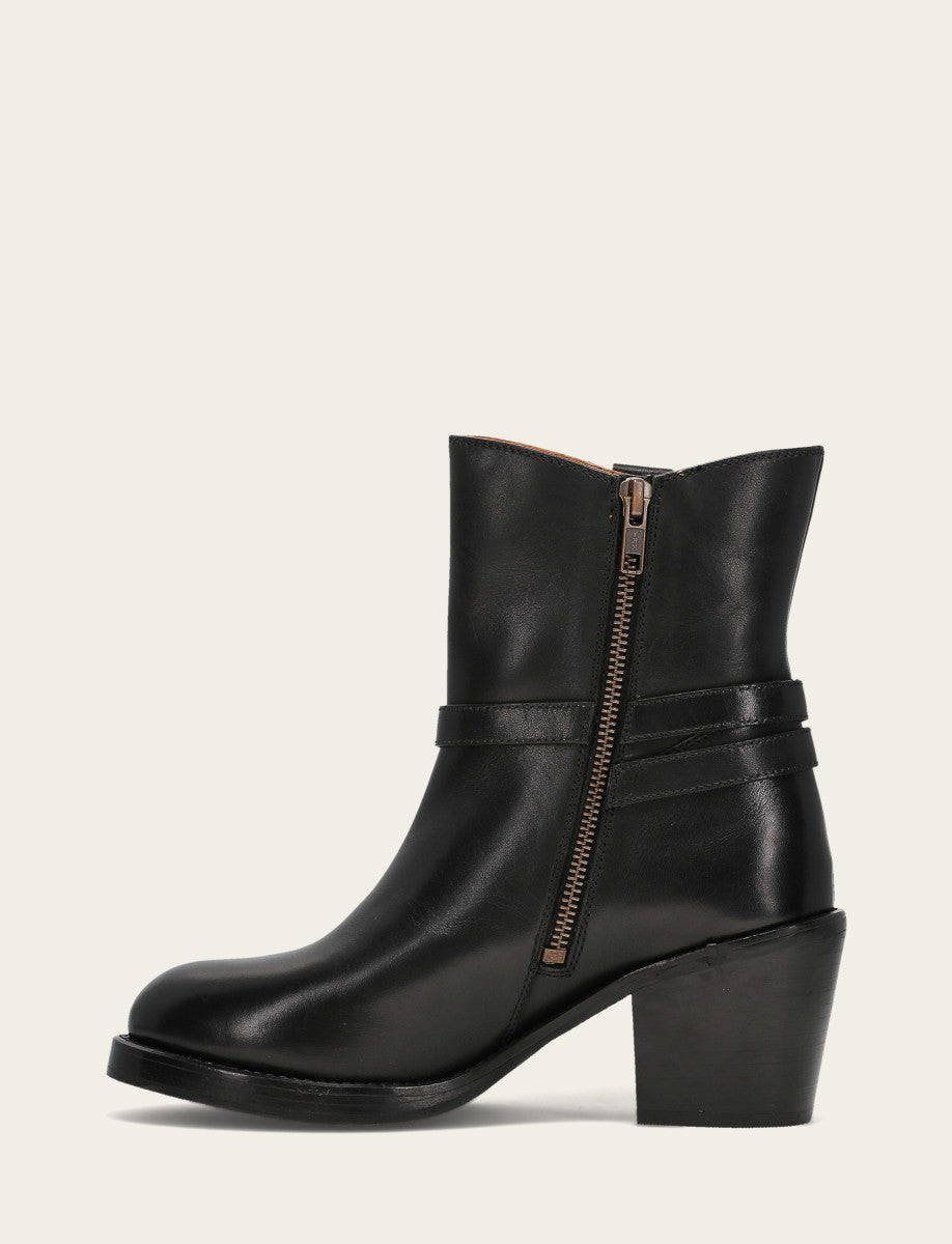 Women's Black Rylee Belted Inside Zip Boot Black