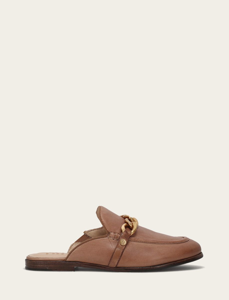 Faith Chain Mule Dune