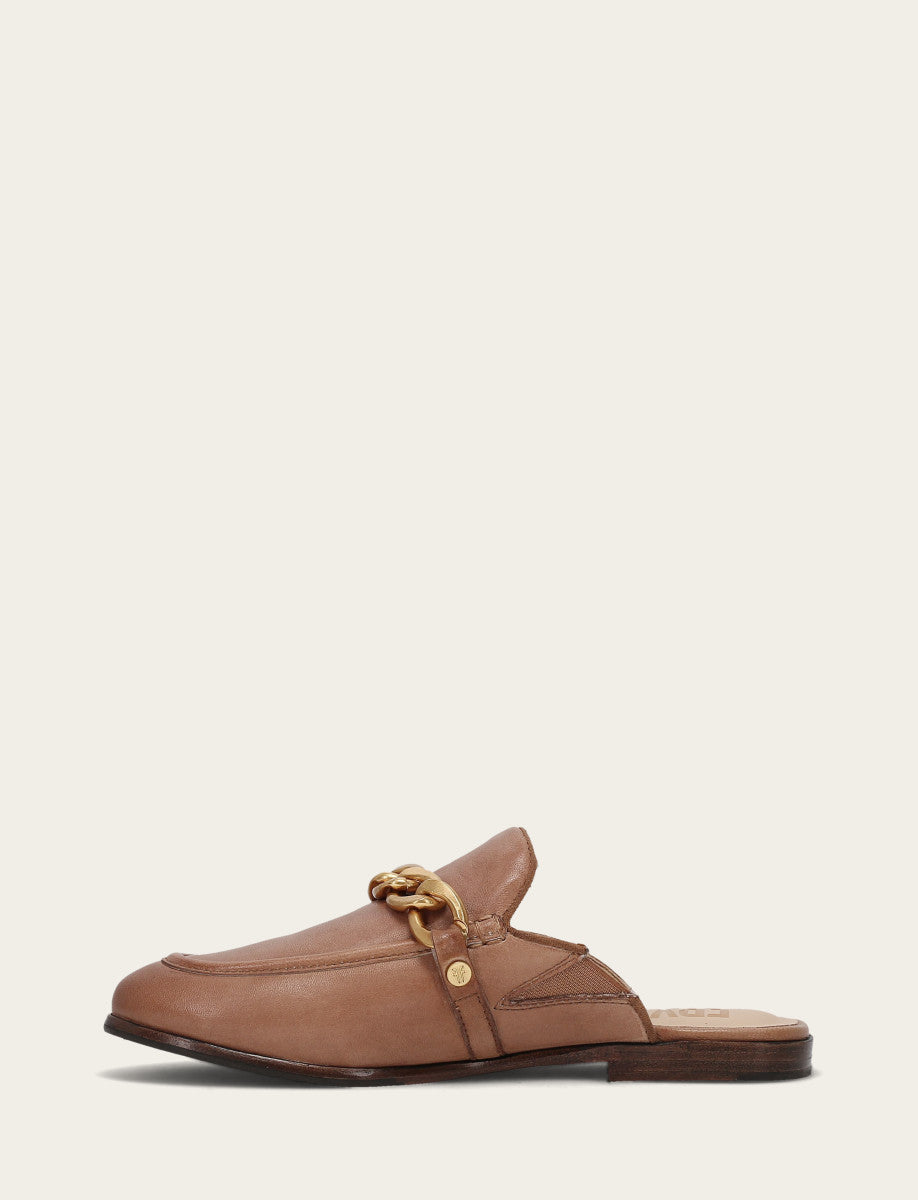 Faith Chain Mule Dune