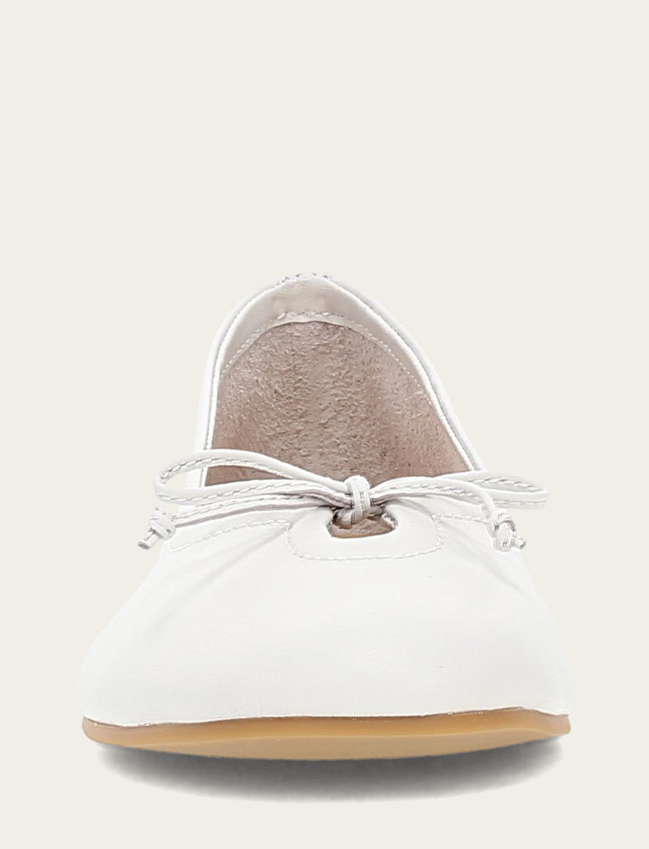 Women's White Emma Ballet Flats White