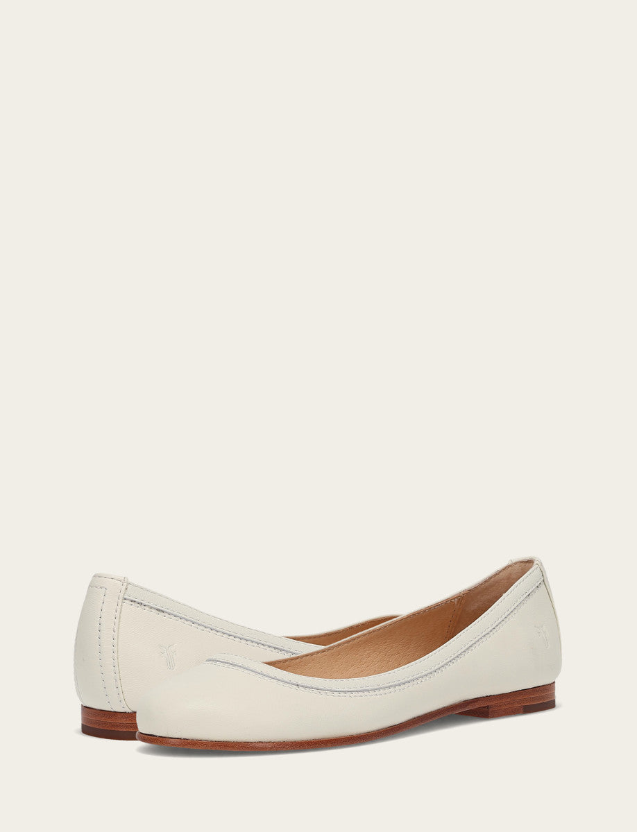 Women's White Carson Ballet Flats White