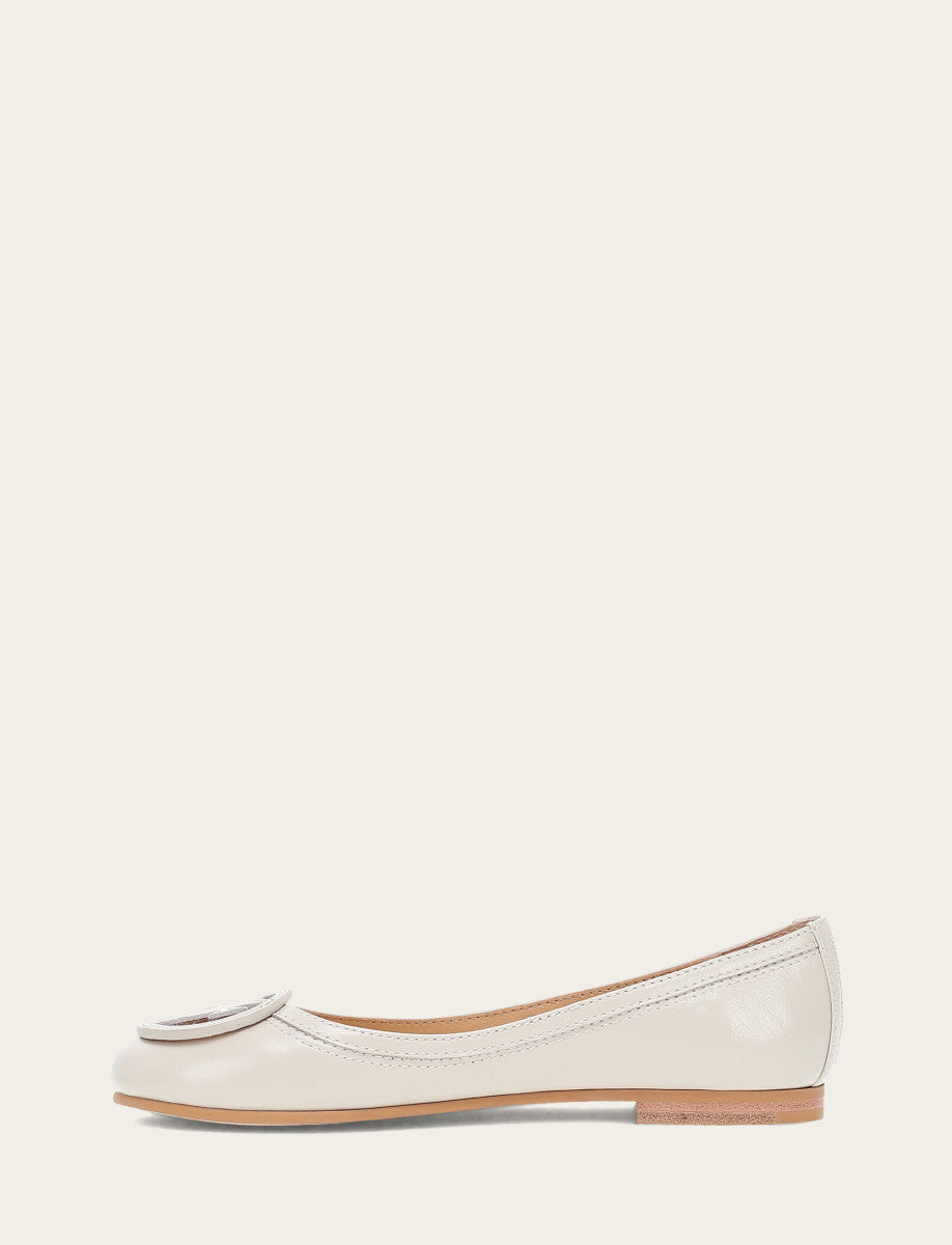 Women's Ivory Carson Logo Ballet Flats Ivory