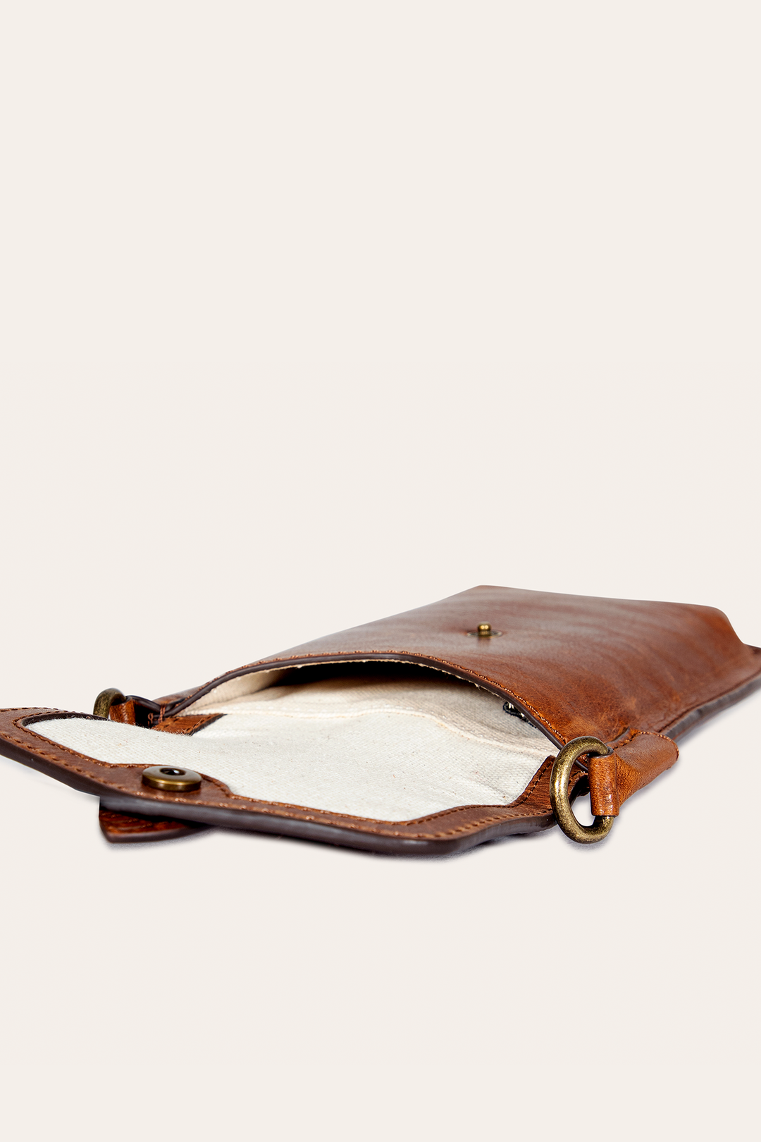 Melissa Cognac Phone Pouch Cognac