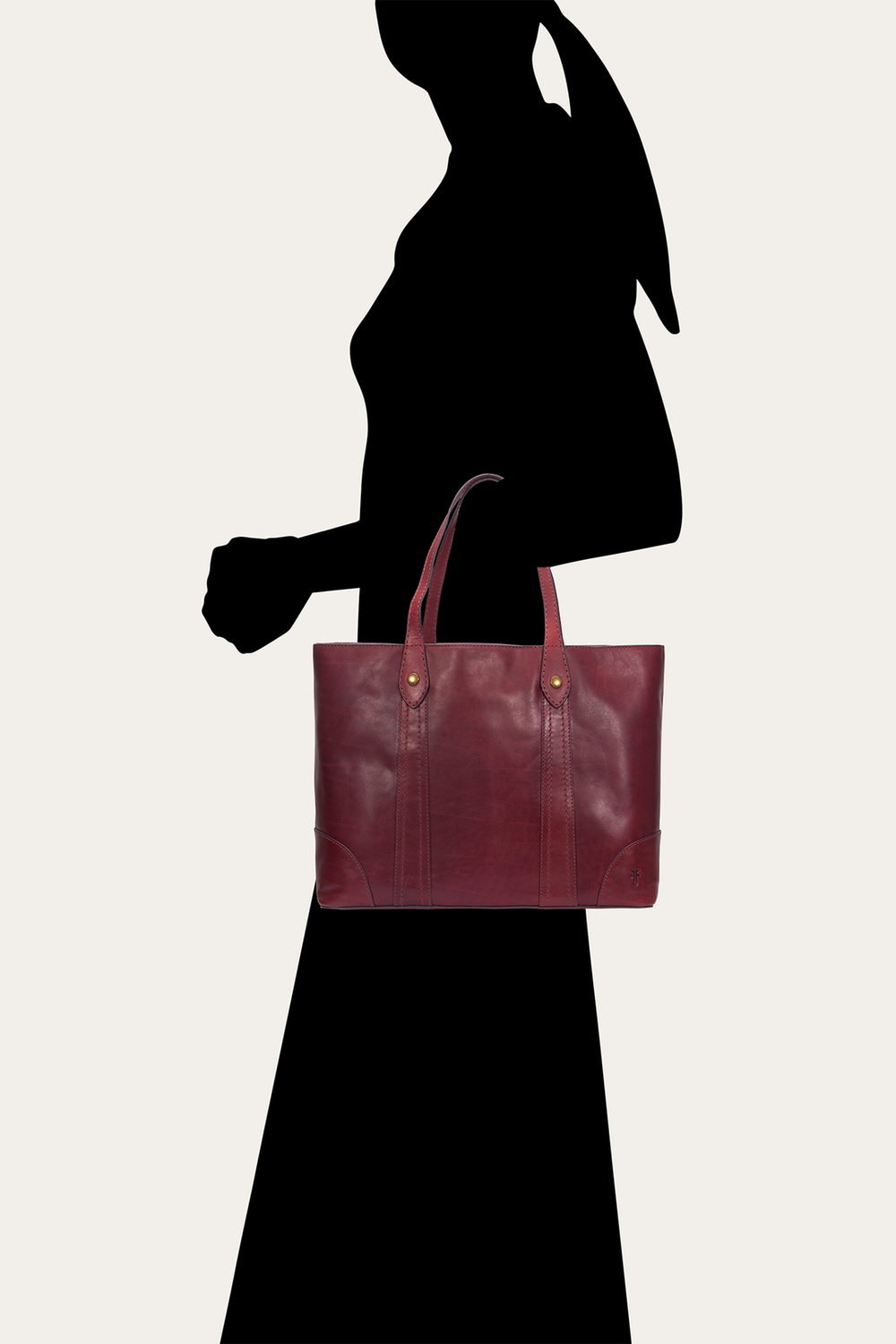 Berry Lacquer Melissa Shopper Berry Lacquer