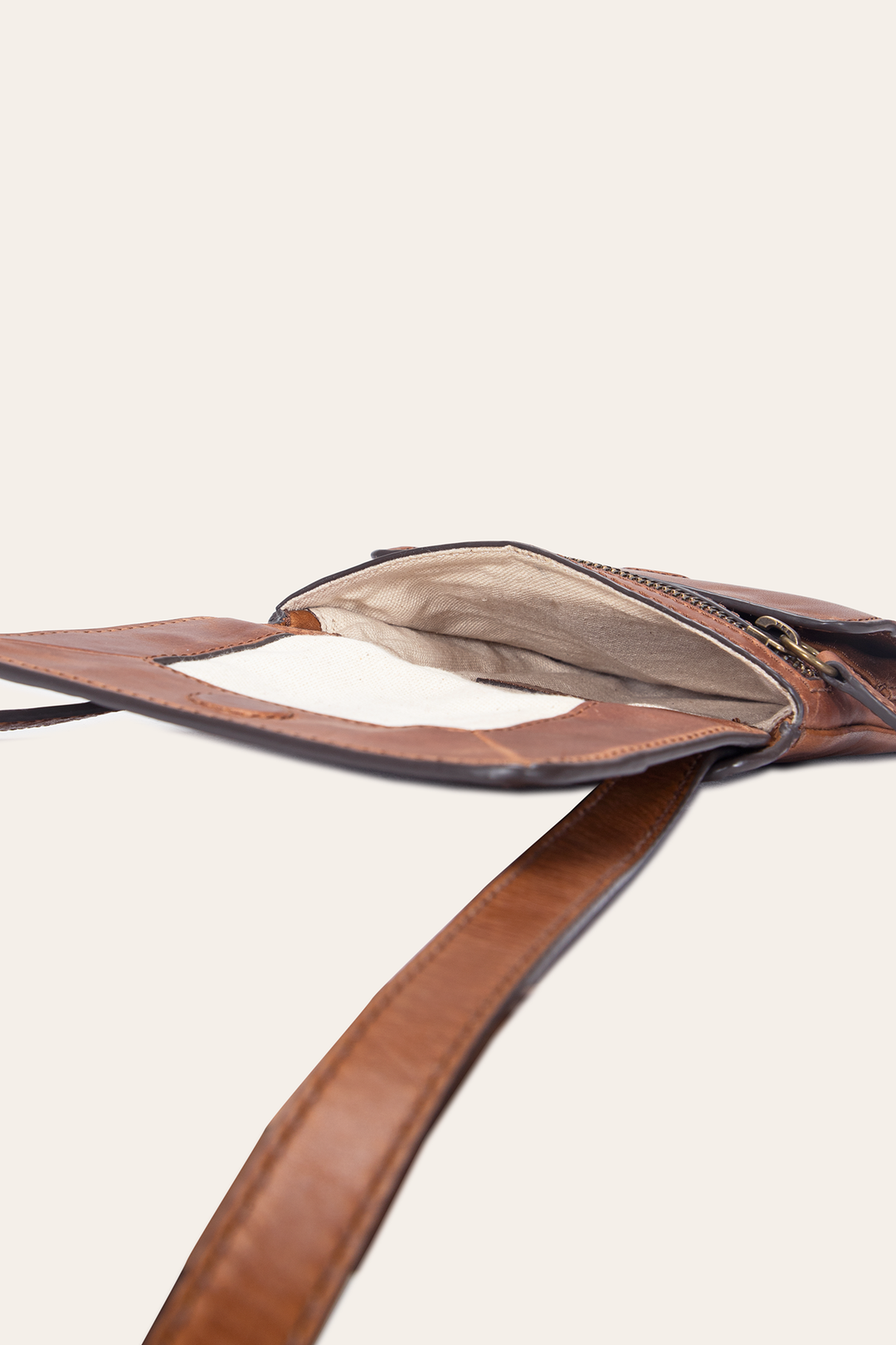 Melissa Cognac Sling Cognac