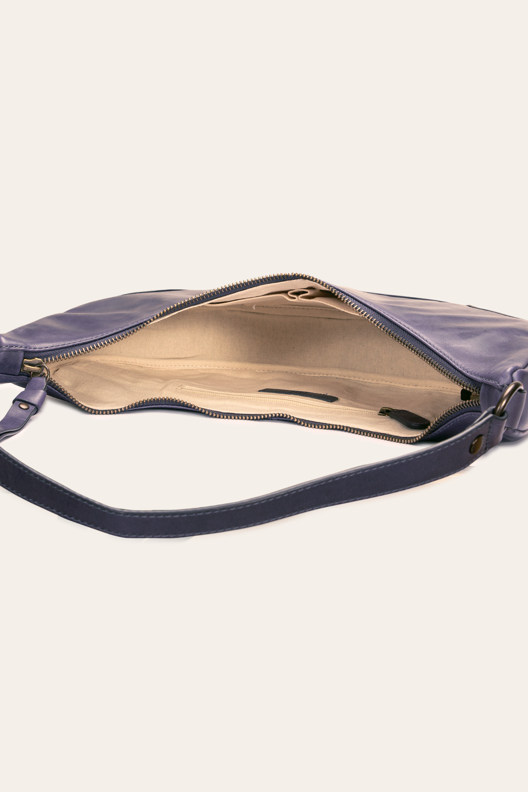 Melissa Crescent Hobo in Eggplant Eggplant