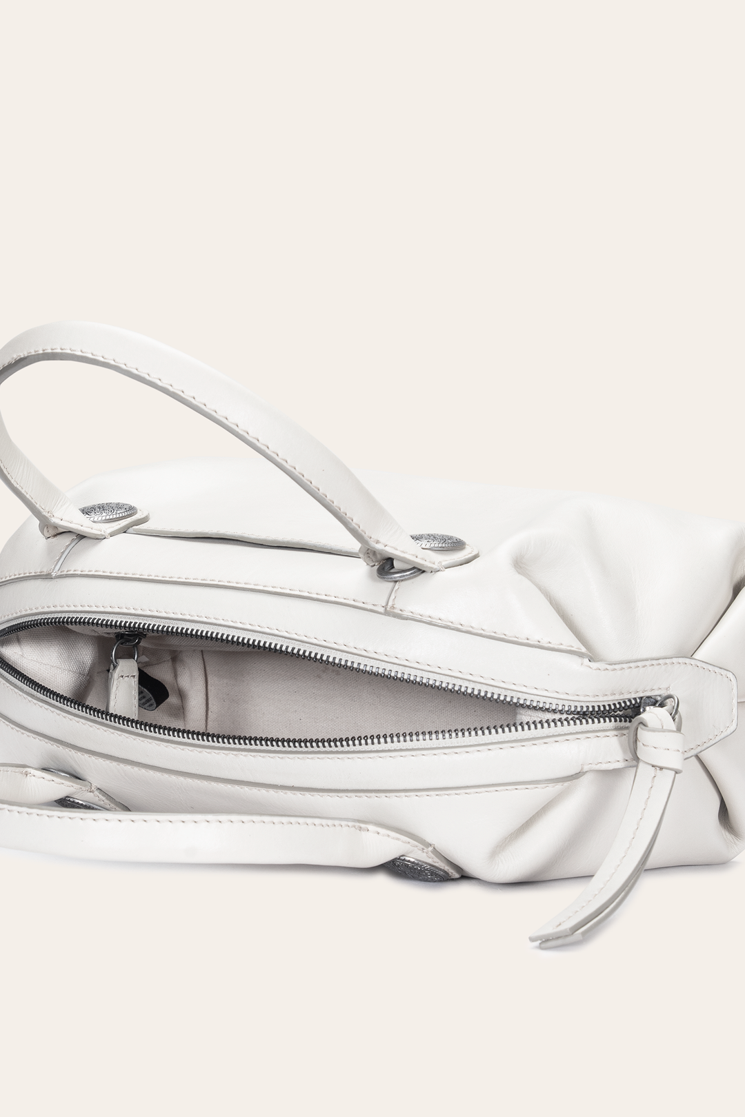 Women's Cheyenne Small Satchel Bag (Oat) Oat