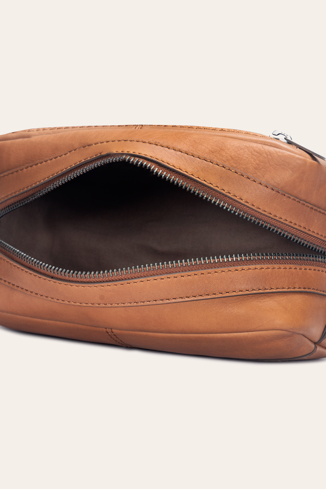 Nash Cognac Dopp Kit Cognac