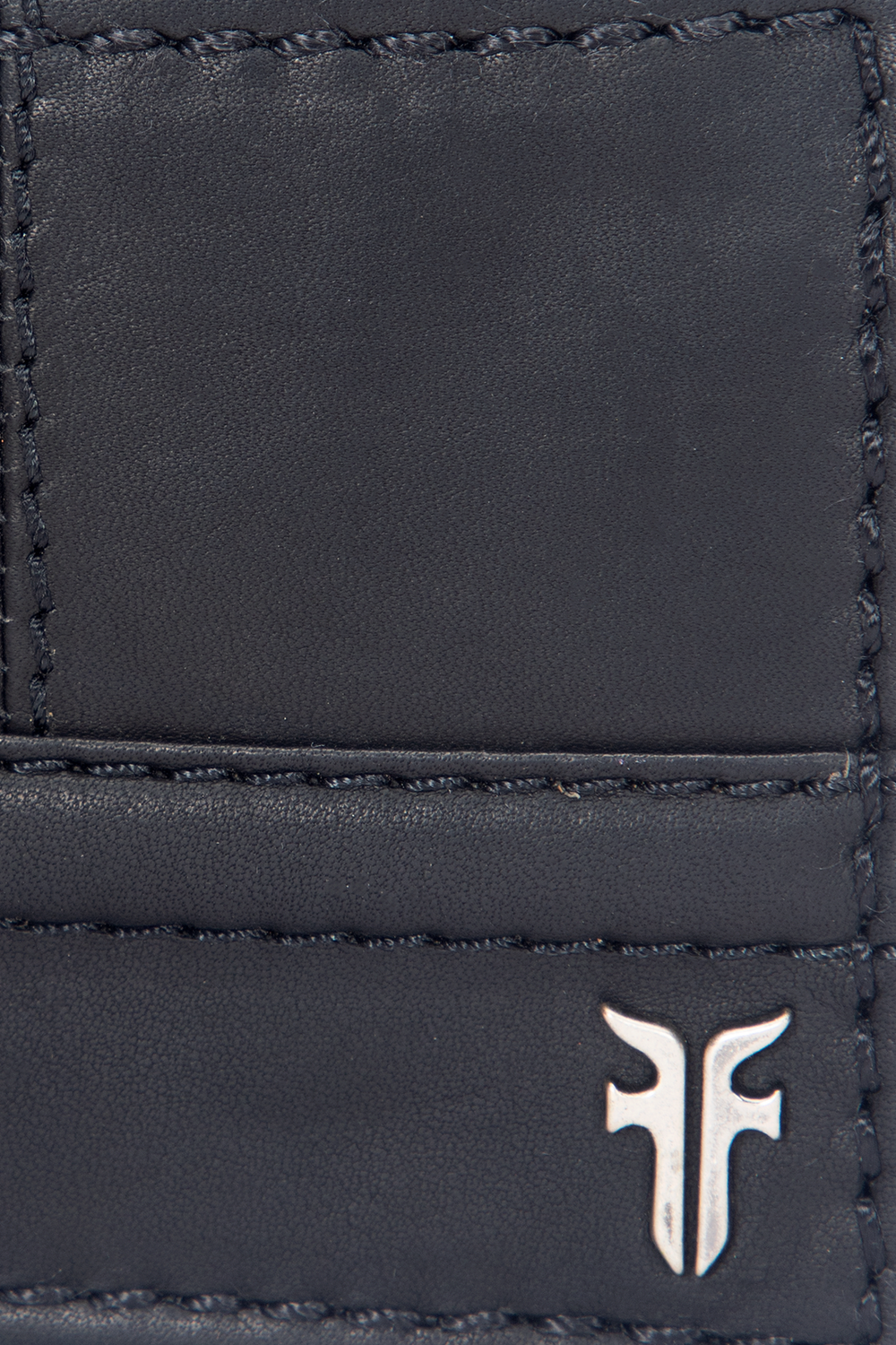 Nash Black Bifold With Foldout Cc Black